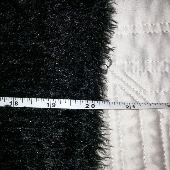 𝅺JOE'S Winter Black V Neck Fuzzy Cropped Warm Cardigan Size Medium NWT - Picture 10 of 15